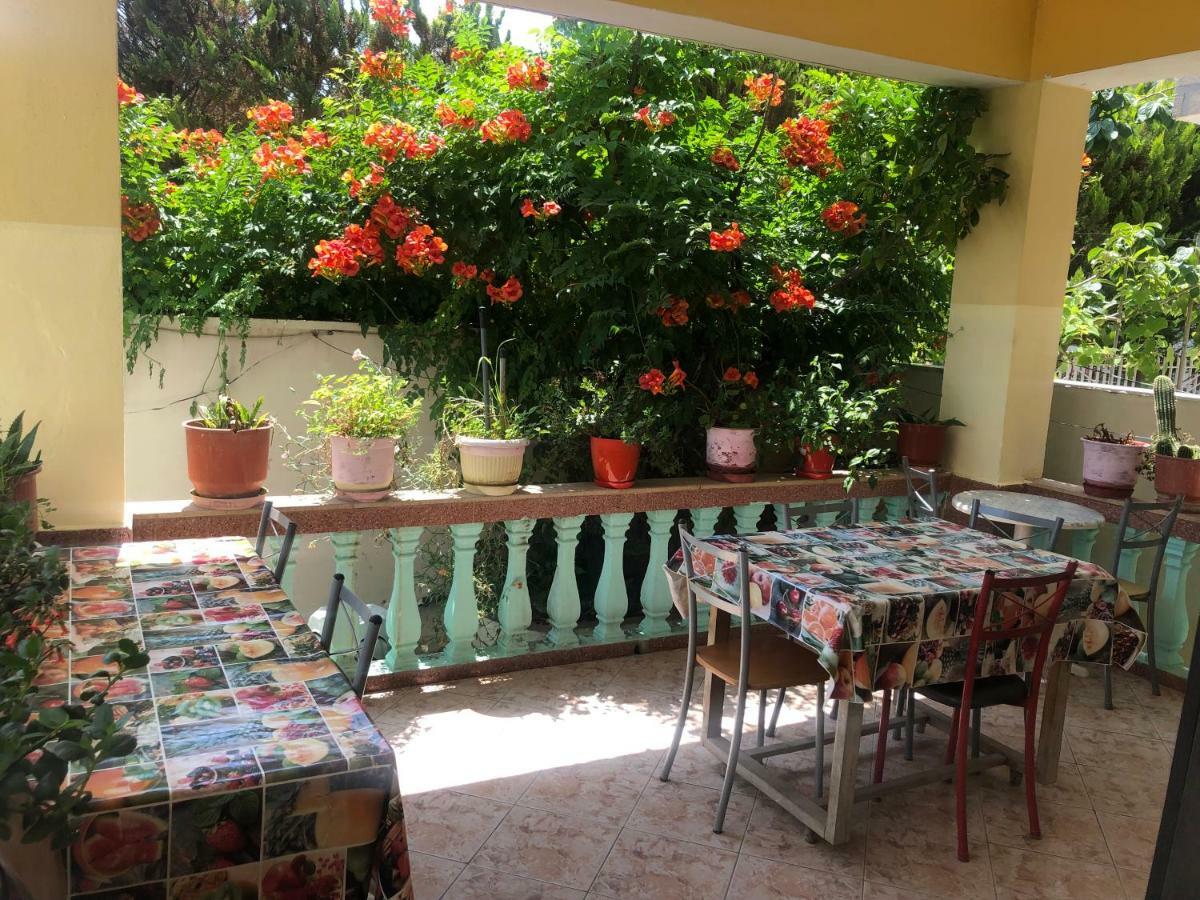 Guest House Murati Durrës 外观 照片